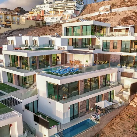 E With Priv, Heated Pool, Ocean View The View Tenerife Villa *