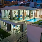ヴィラ E With Priv, Heated Pool, Ocean View The View Tenerife アデヘ